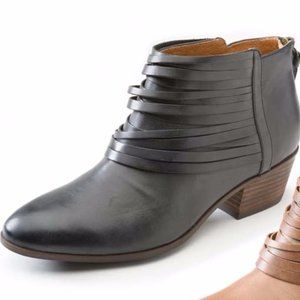 Clarks Artisan Women's Spye Celeste Booties sz 8